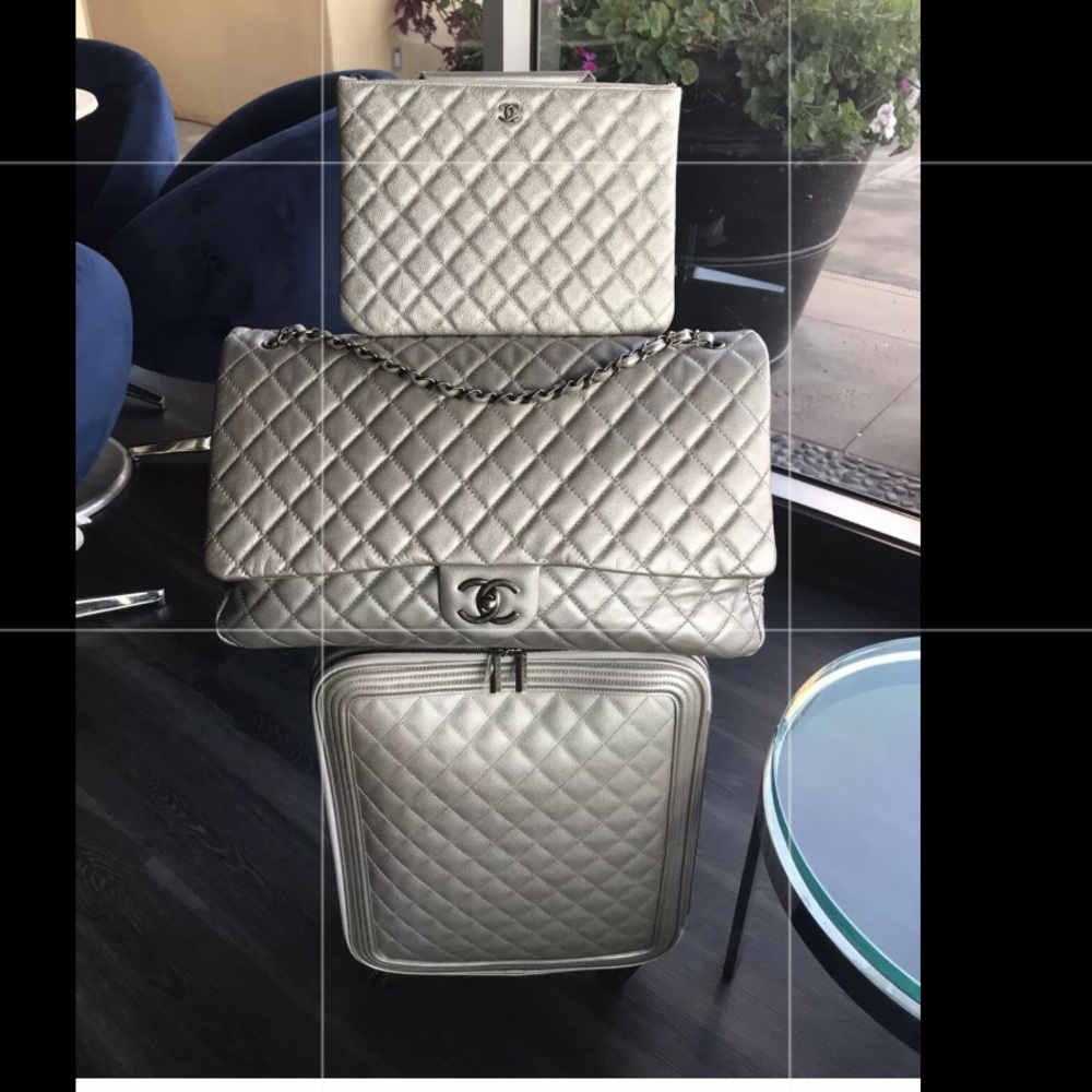CHANEL TROLLEY CAVIAR LUGGAGE - Picture 1 of 8
